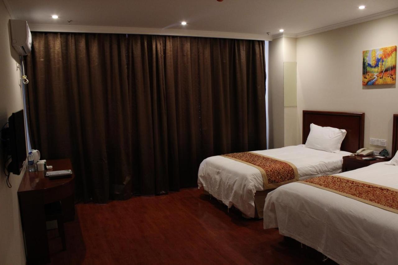 Greentree Inn Dalian Airport New District Xinzhaizi Express Hotel Exterior photo